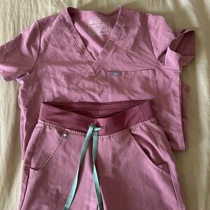 Figs Mauve Scrub Set